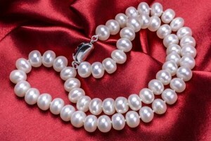 珍珠能用超聲波清洗嗎？安全清潔方式你得知道